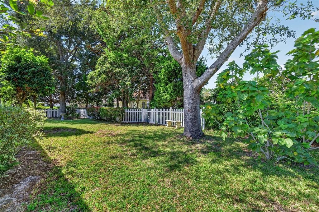 For Sale: $364,900 (3 beds, 2 baths, 2415 Square Feet)