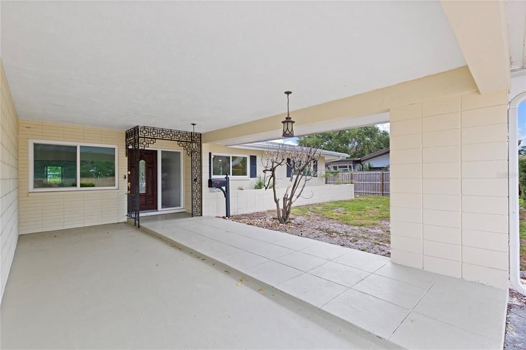 For Sale: $595,000 (3 beds, 2 baths, 1918 Square Feet)