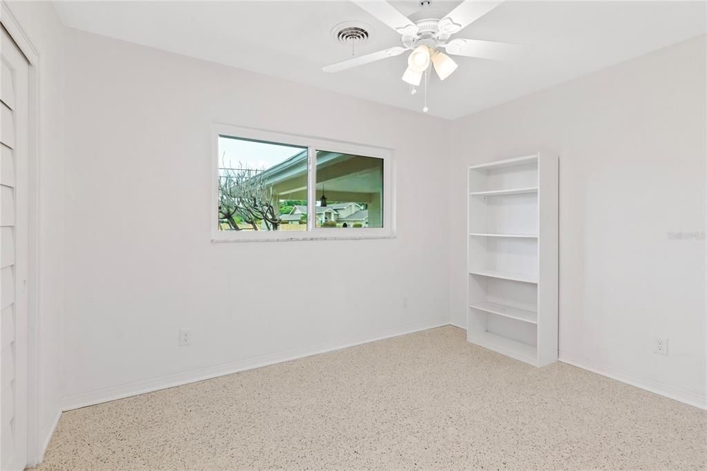 For Sale: $595,000 (3 beds, 2 baths, 1918 Square Feet)