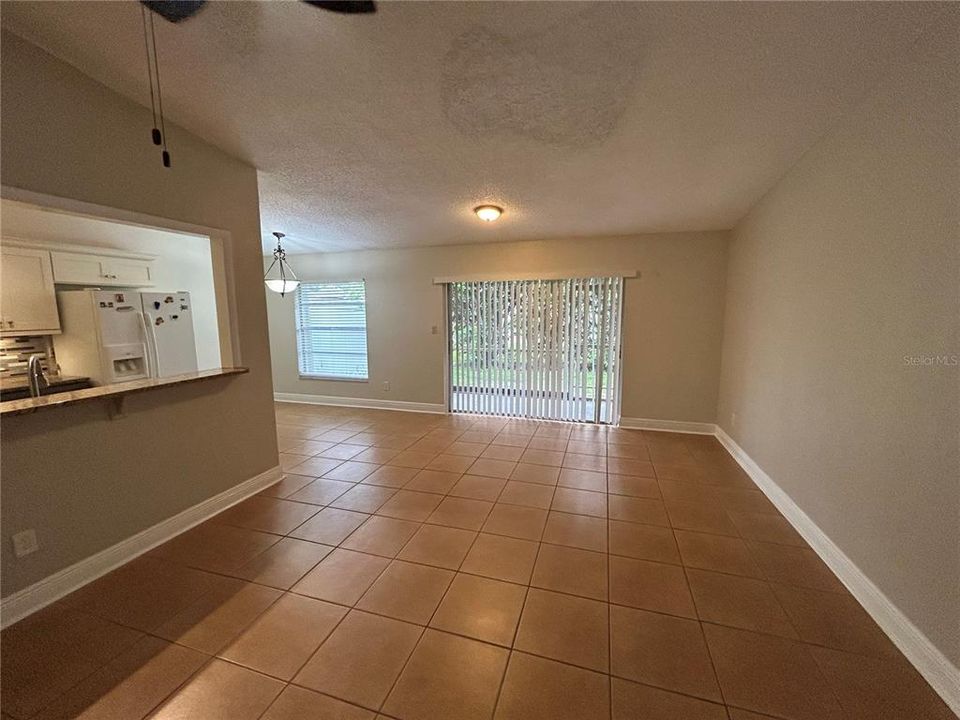 For Rent: $2,200 (3 beds, 2 baths, 1266 Square Feet)