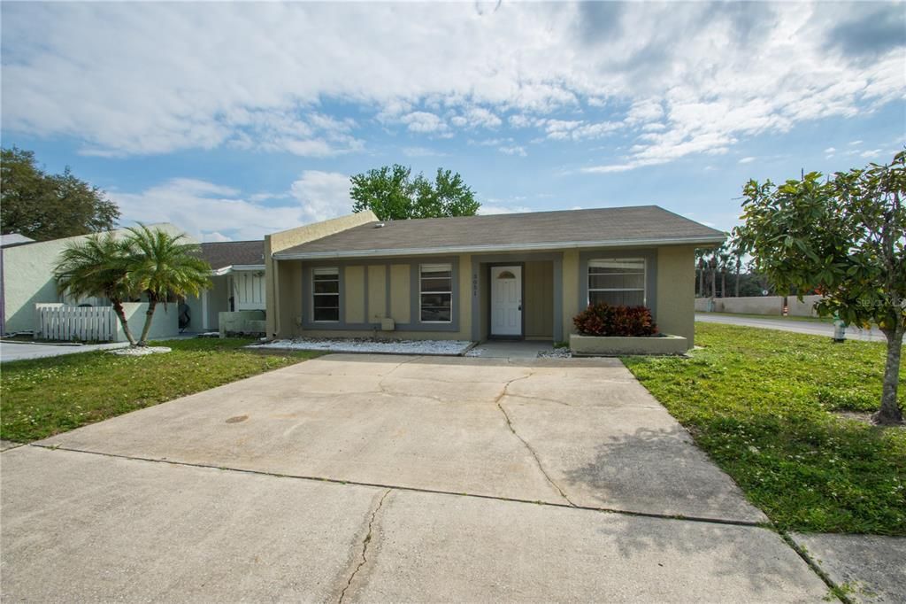 For Rent: $2,200 (3 beds, 2 baths, 1266 Square Feet)