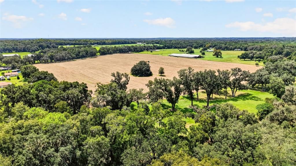 En Venta: $1,390,000 (40.00 acres)