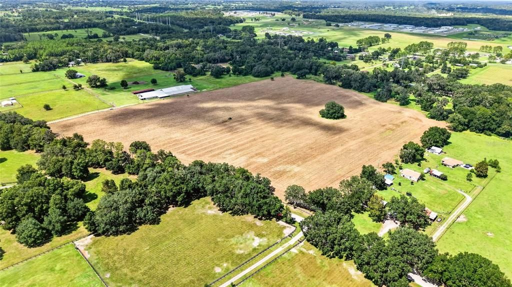 En Venta: $1,390,000 (40.00 acres)