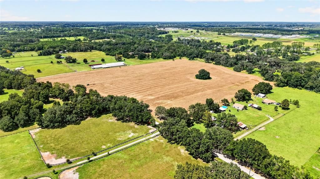 En Venta: $1,390,000 (40.00 acres)