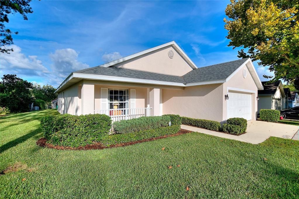 For Sale: $359,900 (4 beds, 3 baths, 1679 Square Feet)