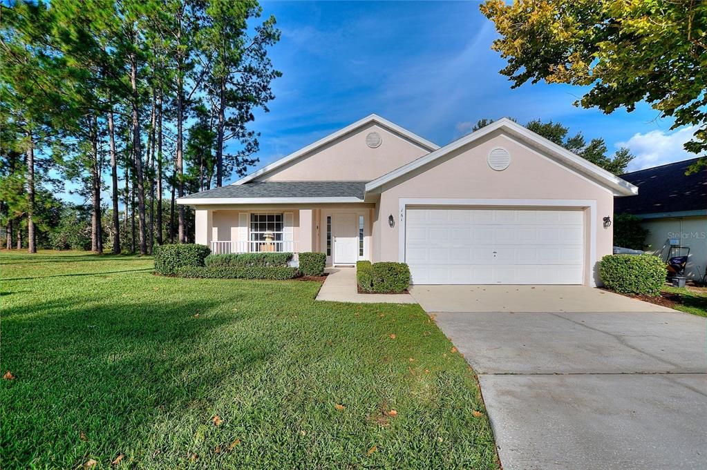 For Sale: $359,900 (4 beds, 3 baths, 1679 Square Feet)
