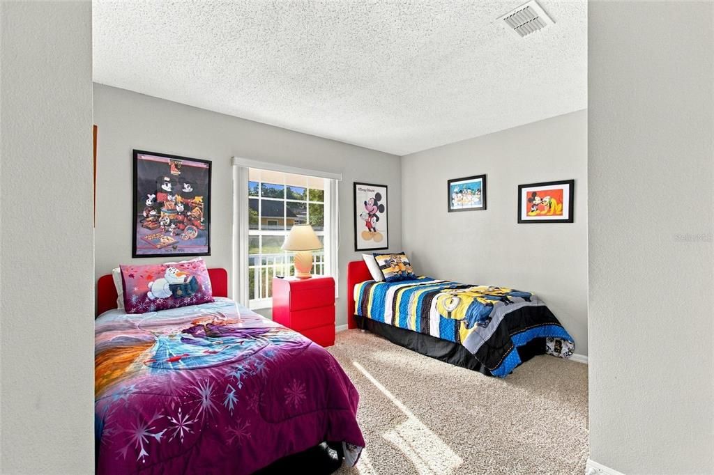 For Sale: $359,900 (4 beds, 3 baths, 1679 Square Feet)