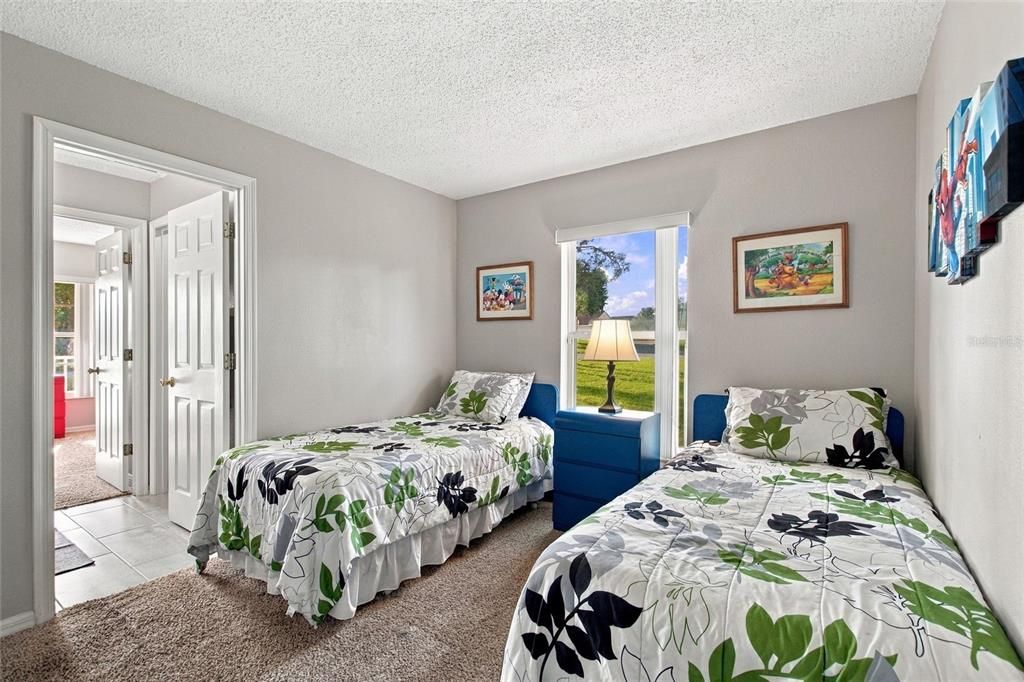 For Sale: $359,900 (4 beds, 3 baths, 1679 Square Feet)