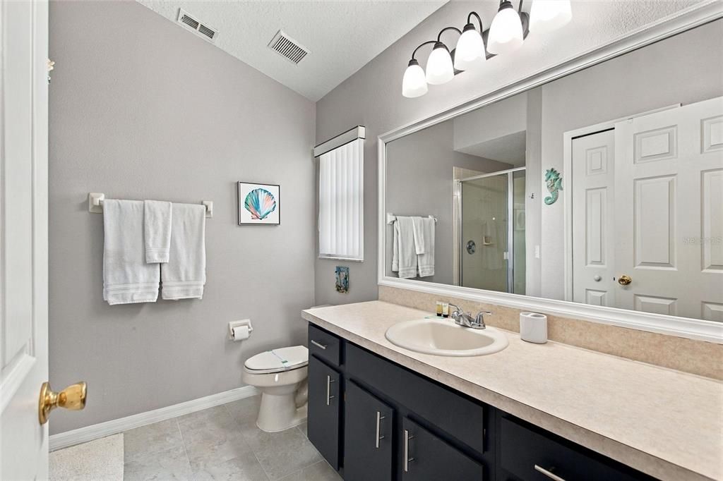 For Sale: $359,900 (4 beds, 3 baths, 1679 Square Feet)