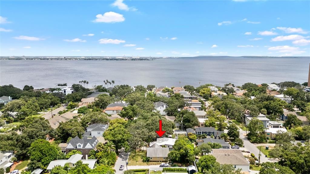 En Venta: $795,000 (3 camas, 2 baños, 1252 Pies cuadrados)