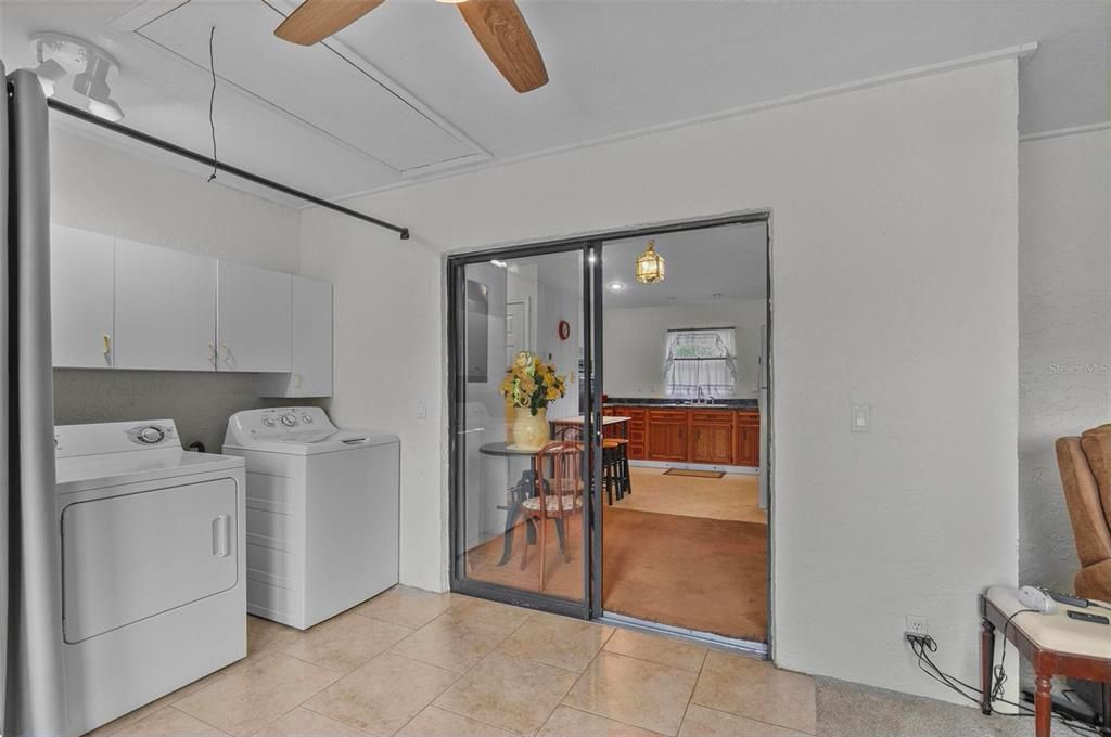 En Venta: $599,000 (5 camas, 3 baños, 2456 Pies cuadrados)