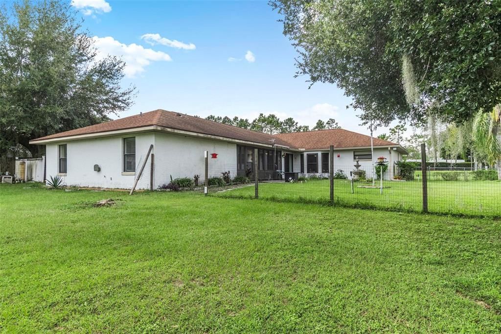 En Venta: $599,000 (5 camas, 3 baños, 2456 Pies cuadrados)