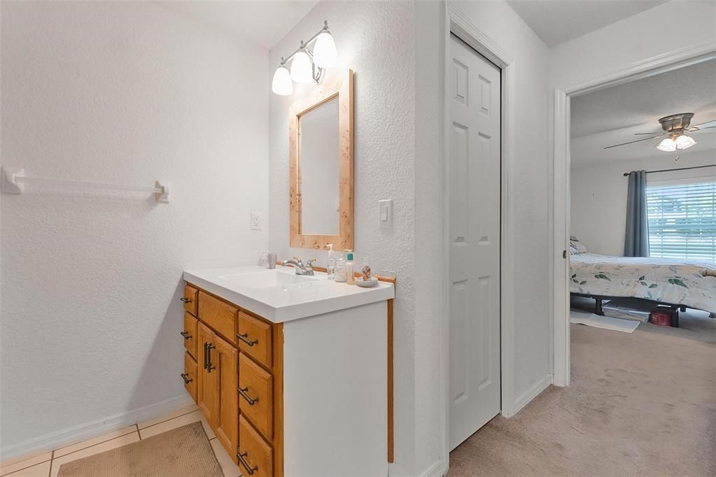 En Venta: $599,000 (5 camas, 3 baños, 2456 Pies cuadrados)