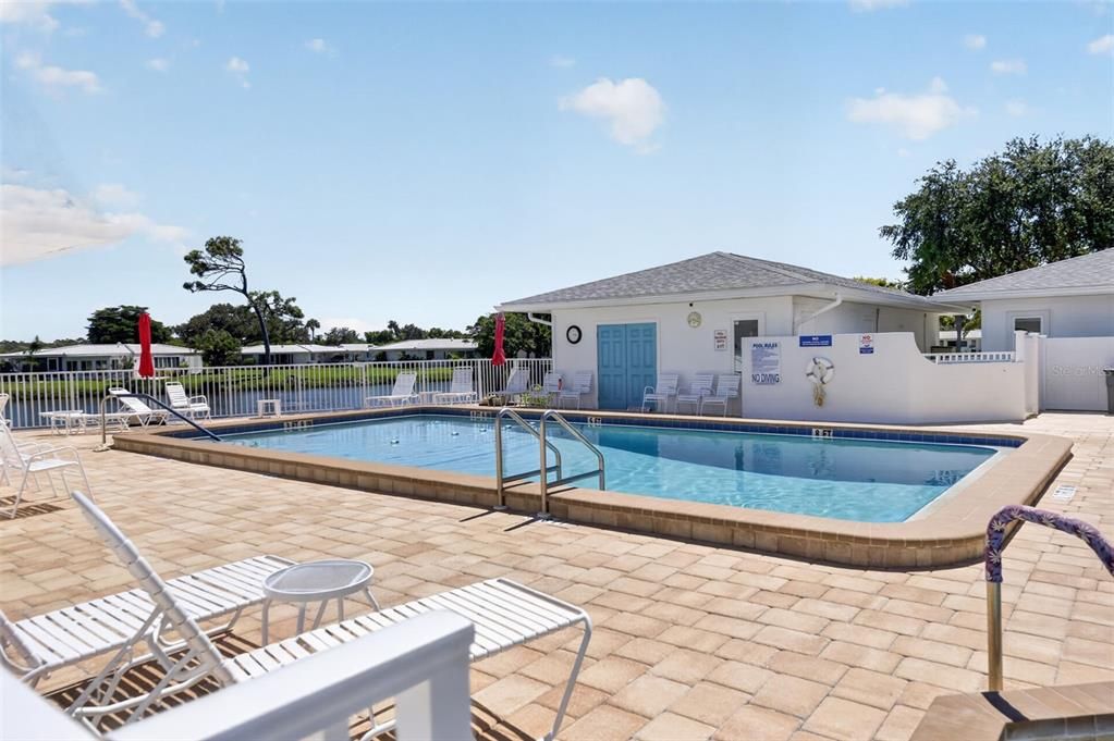 For Sale: $260,000 (3 beds, 2 baths, 1311 Square Feet)