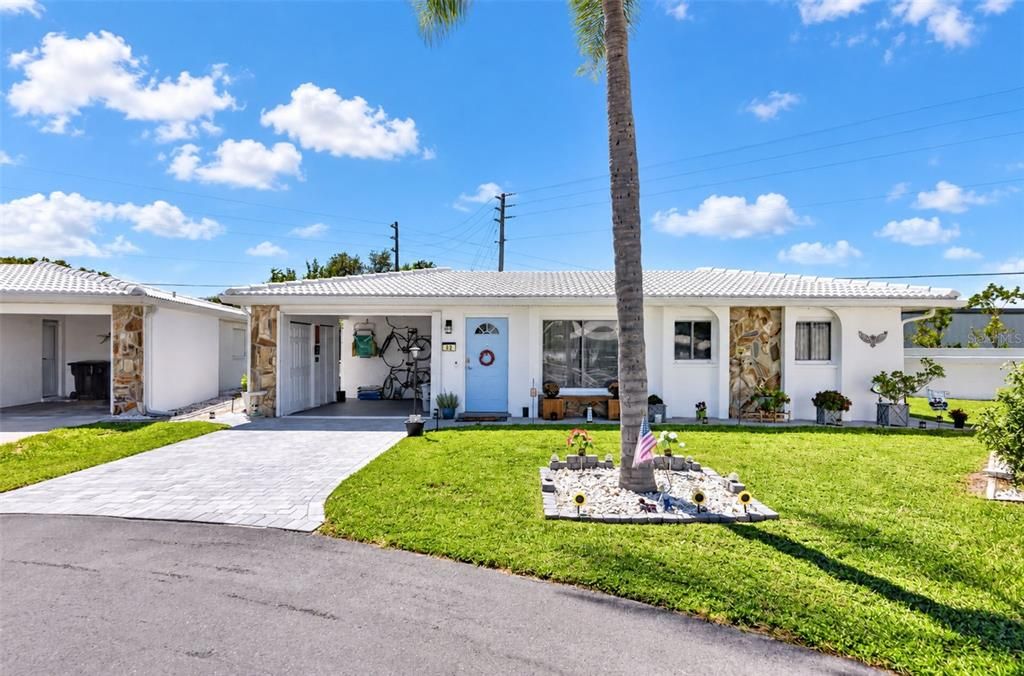 For Sale: $260,000 (3 beds, 2 baths, 1311 Square Feet)