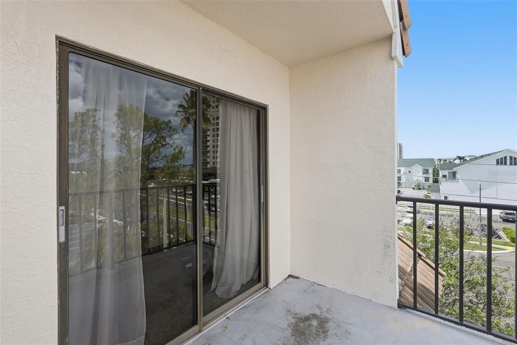 На продажу: $469,000 (3 спален, 1 ванн, 1220 Квадратных фут)