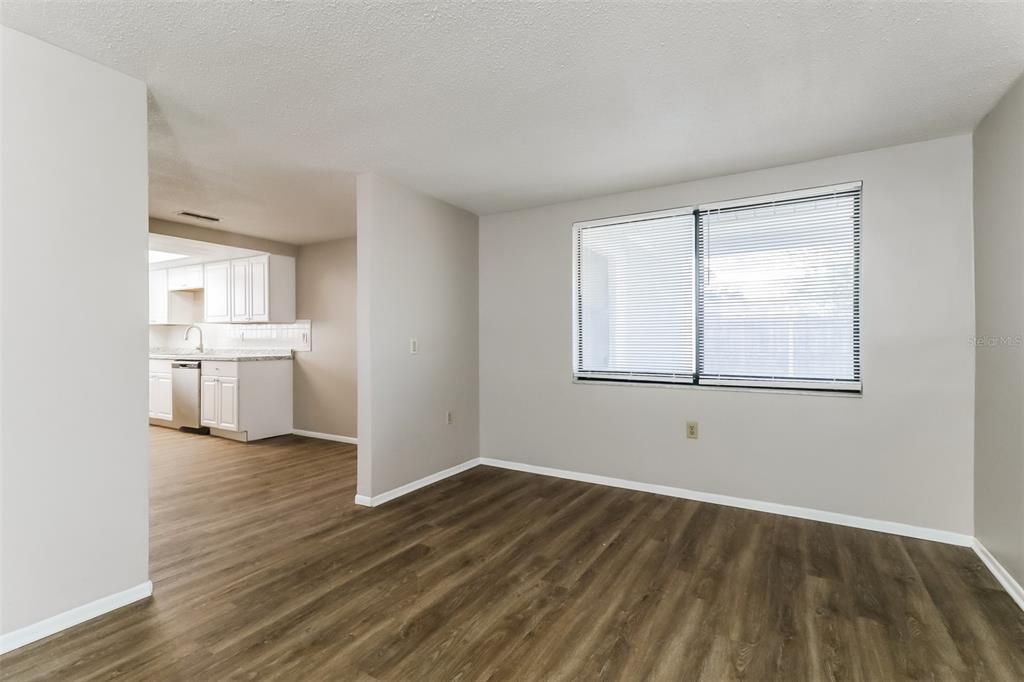 For Sale: $240,000 (3 beds, 2 baths, 1416 Square Feet)
