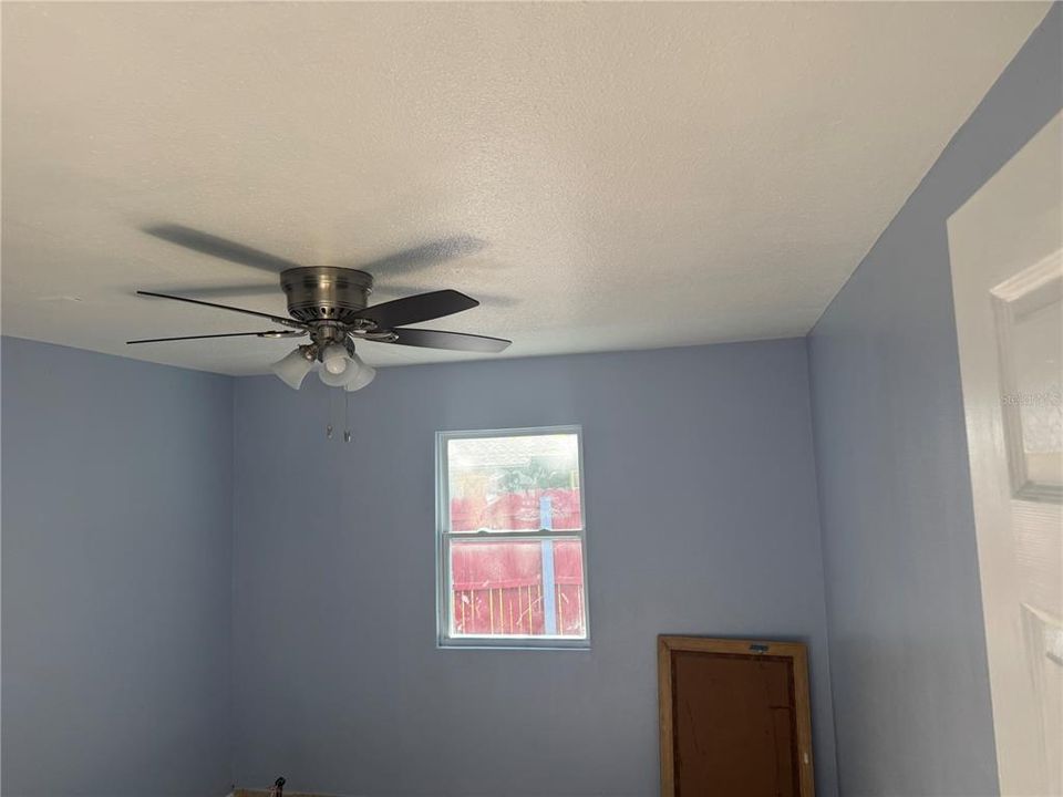 For Rent: $2,500 (3 beds, 2 baths, 1714 Square Feet)