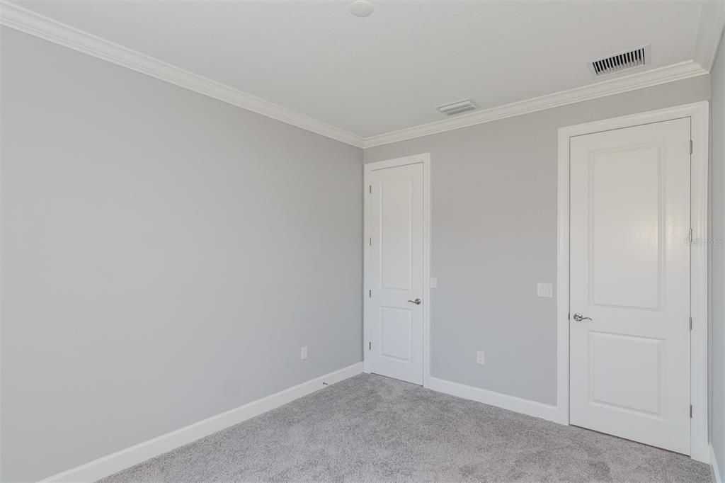 For Rent: $3,400 (3 beds, 2 baths, 1931 Square Feet)