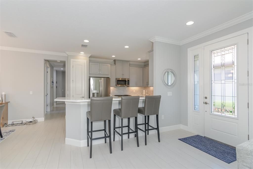 For Rent: $3,400 (3 beds, 2 baths, 1931 Square Feet)