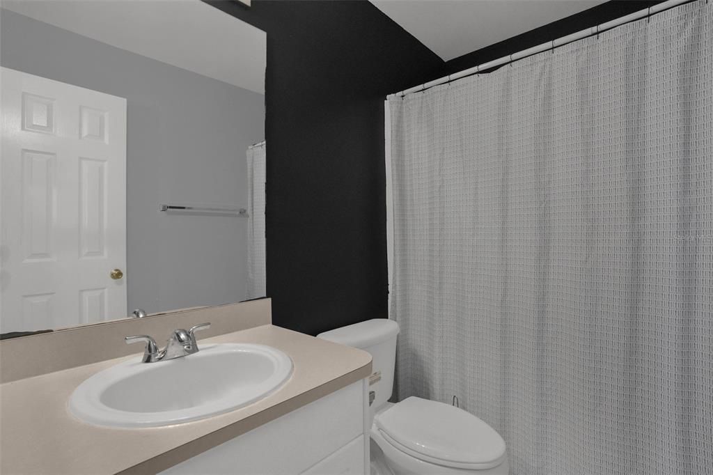 For Sale: $305,000 (3 beds, 2 baths, 1612 Square Feet)