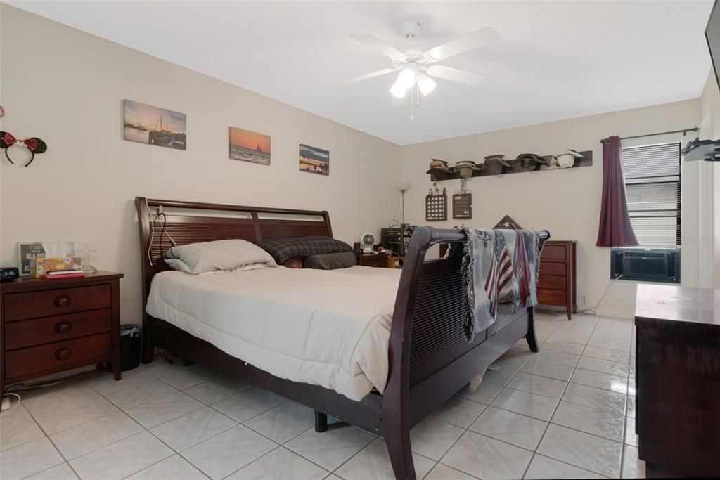 En Venta: $470,000 (3 camas, 2 baños, 1538 Pies cuadrados)