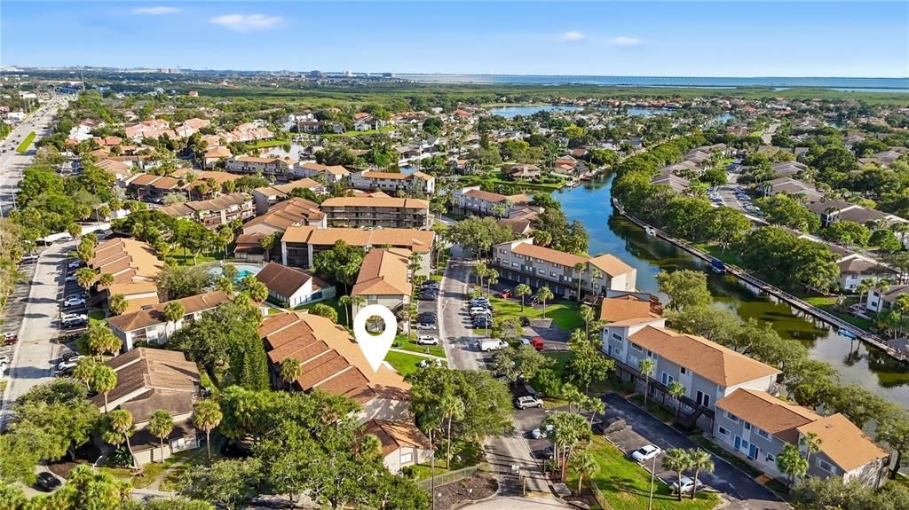На продажу: $129,000 (2 спален, 2 ванн, 1068 Квадратных фут)