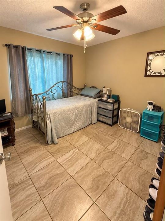 For Sale: $380,000 (3 beds, 2 baths, 1454 Square Feet)