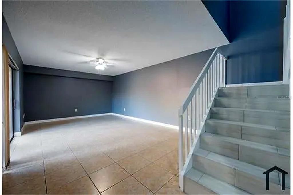 For Rent: $1,850 (2 beds, 2 baths, 1285 Square Feet)