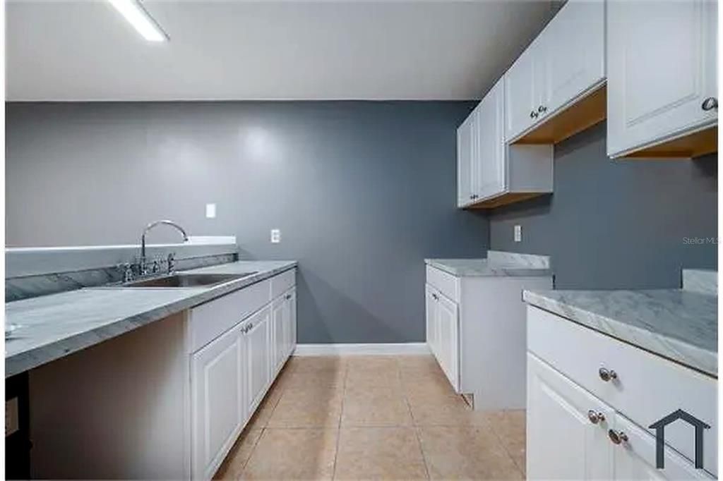 For Rent: $1,850 (2 beds, 2 baths, 1285 Square Feet)
