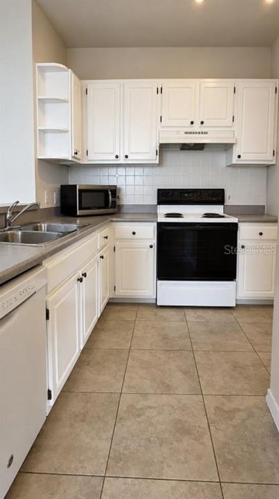 For Rent: $1,650 (2 beds, 2 baths, 1048 Square Feet)