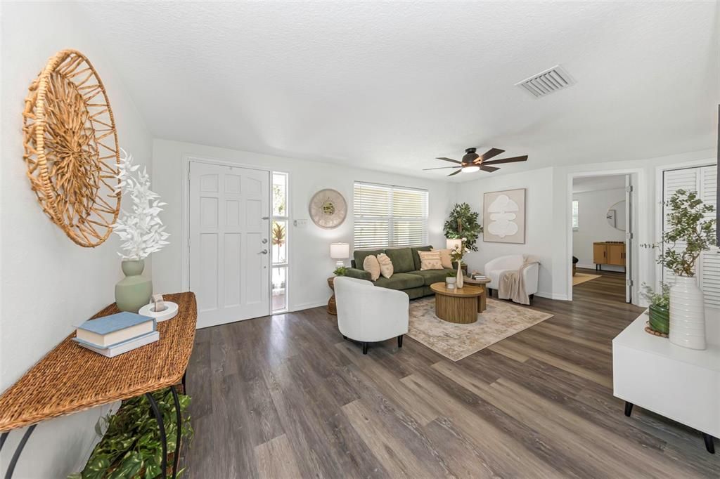 For Sale: $259,000 (3 beds, 1 baths, 1024 Square Feet)