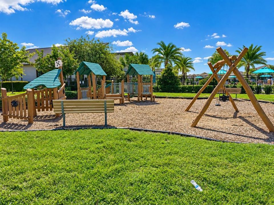 For Rent: $3,100 (3 beds, 2 baths, 2056 Square Feet)