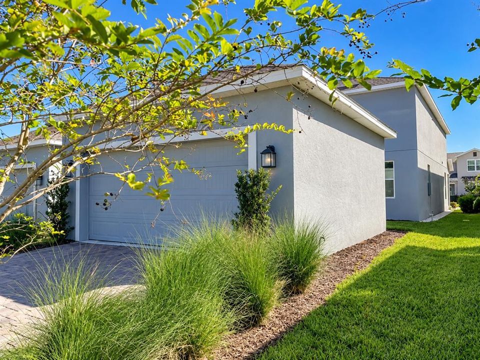 For Rent: $3,100 (3 beds, 2 baths, 2056 Square Feet)