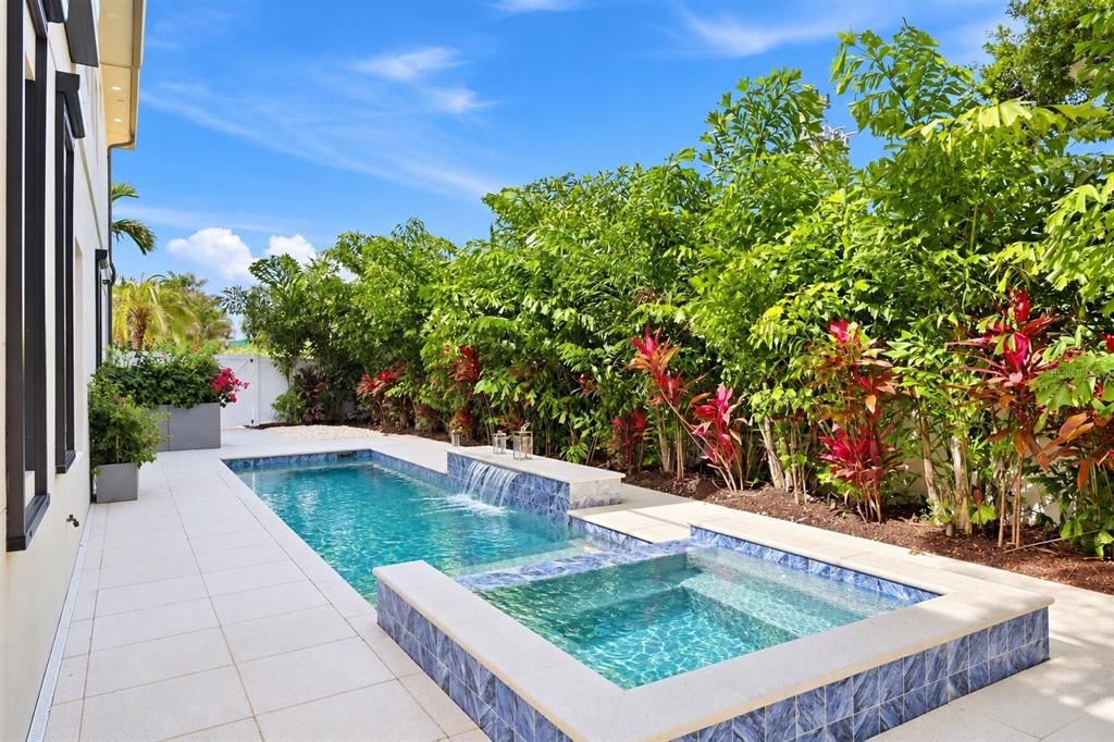 En Venta: $3,790,000 (5 camas, 5 baños, 3640 Pies cuadrados)