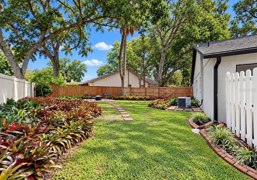For Sale: $465,000 (4 beds, 2 baths, 2199 Square Feet)