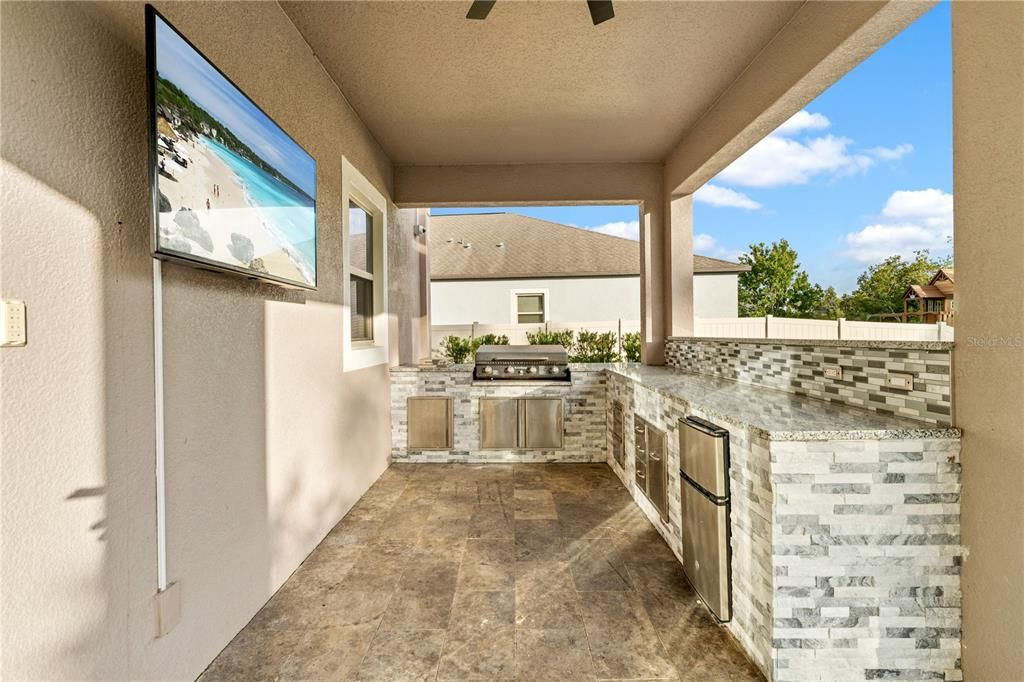 En Venta: $675,000 (5 camas, 3 baños, 2964 Pies cuadrados)