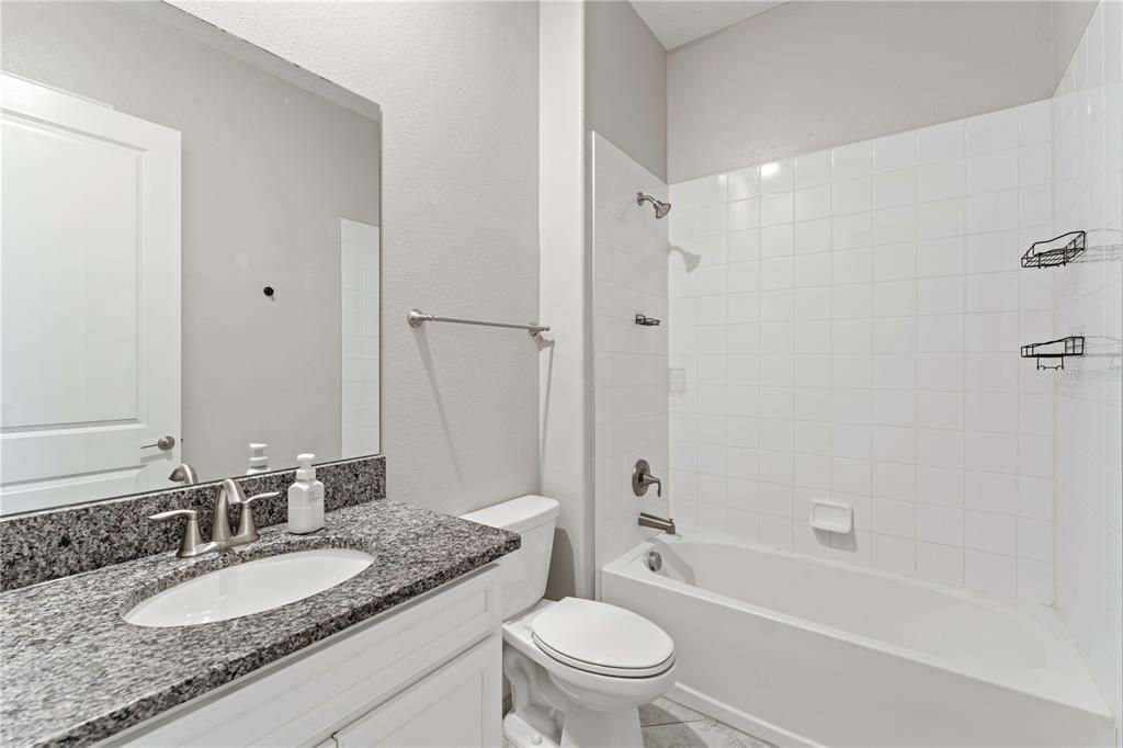 En Venta: $675,000 (5 camas, 3 baños, 2964 Pies cuadrados)