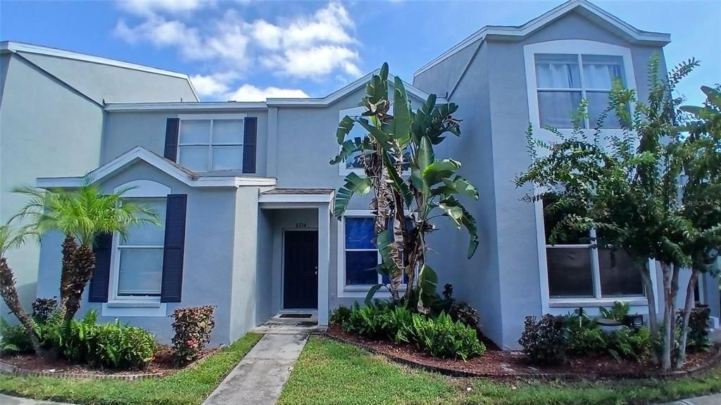 For Sale: $199,000 (2 beds, 2 baths, 1035 Square Feet)