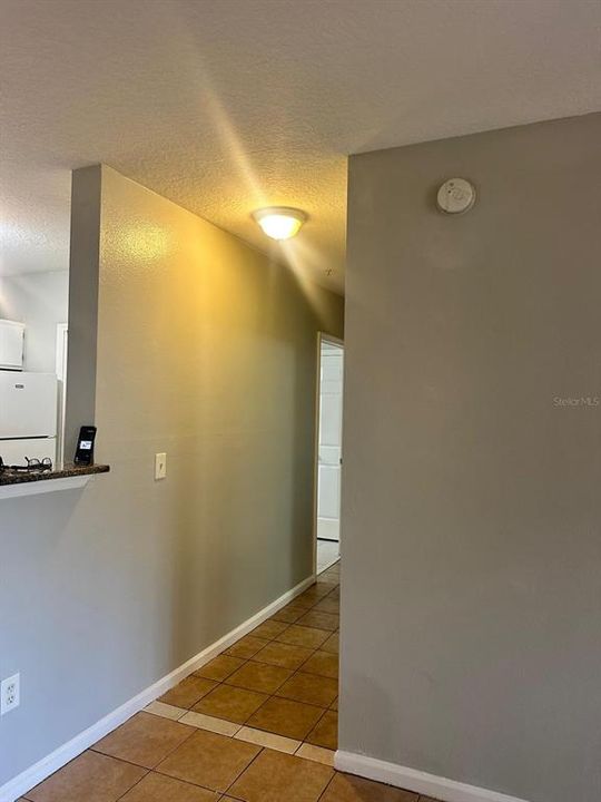 В аренду: $1,800 (3 спален, 2 ванн, 1199 Квадратных фут)