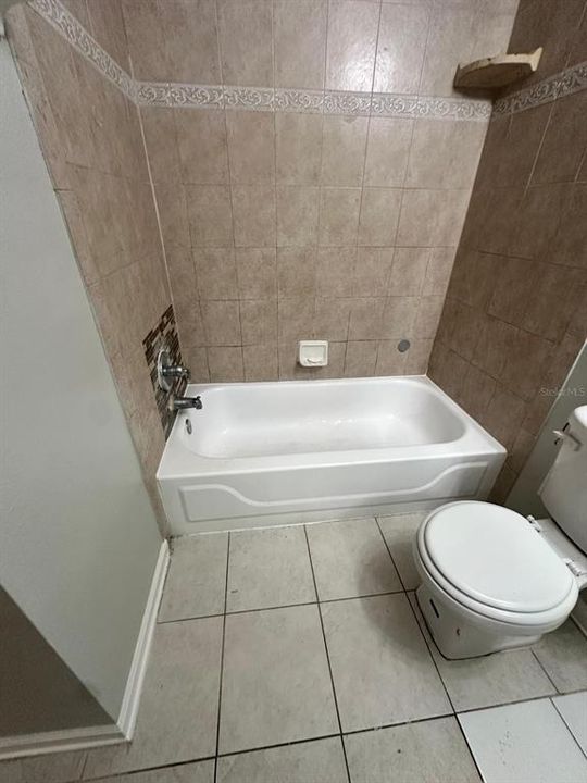 В аренду: $1,800 (3 спален, 2 ванн, 1199 Квадратных фут)