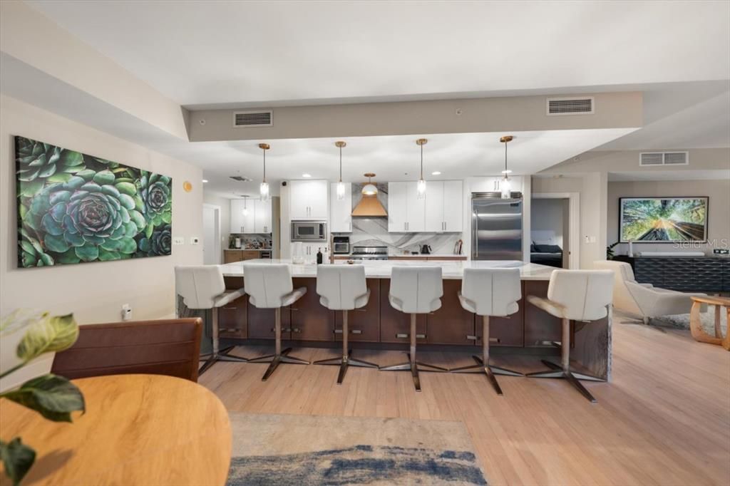 For Sale: $795,000 (2 beds, 2 baths, 1634 Square Feet)