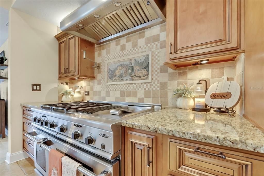 En Venta: $514,900 (3 camas, 2 baños, 2600 Pies cuadrados)