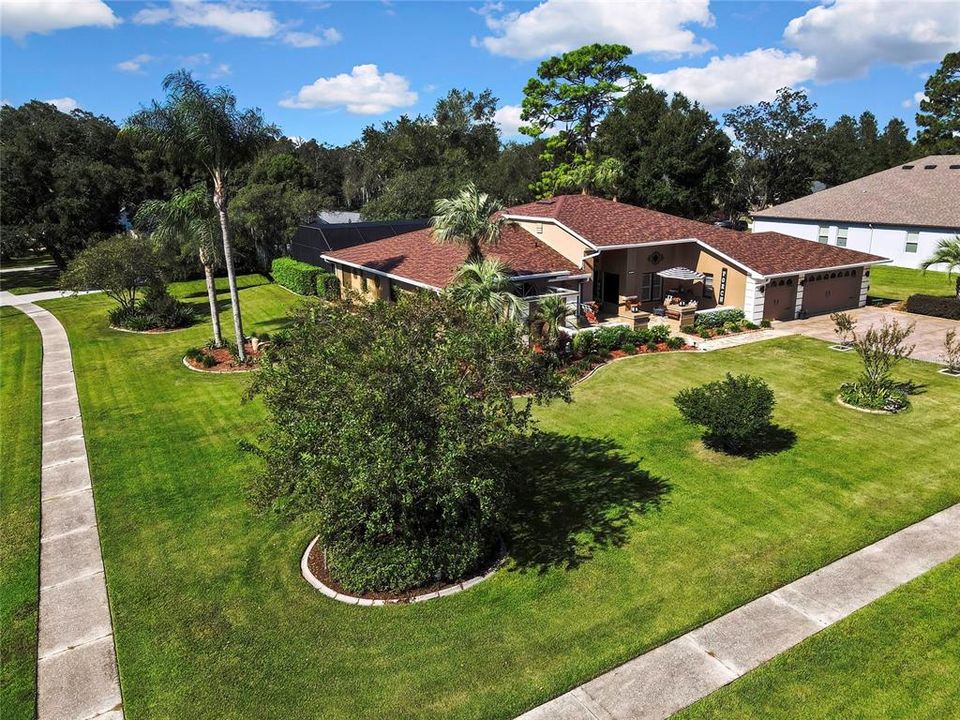 En Venta: $514,900 (3 camas, 2 baños, 2600 Pies cuadrados)