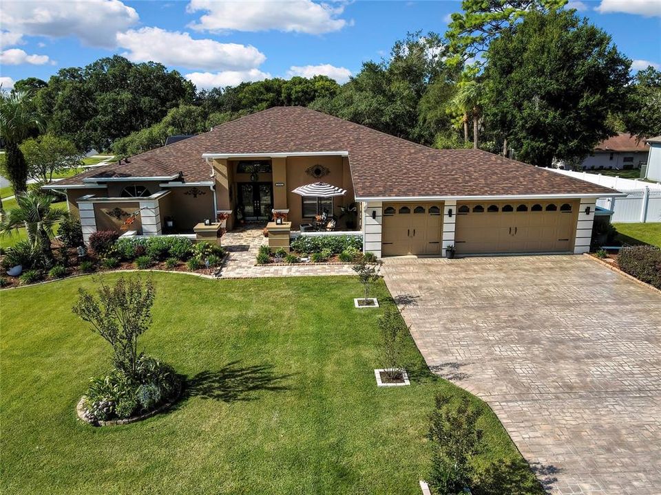 En Venta: $514,900 (3 camas, 2 baños, 2600 Pies cuadrados)