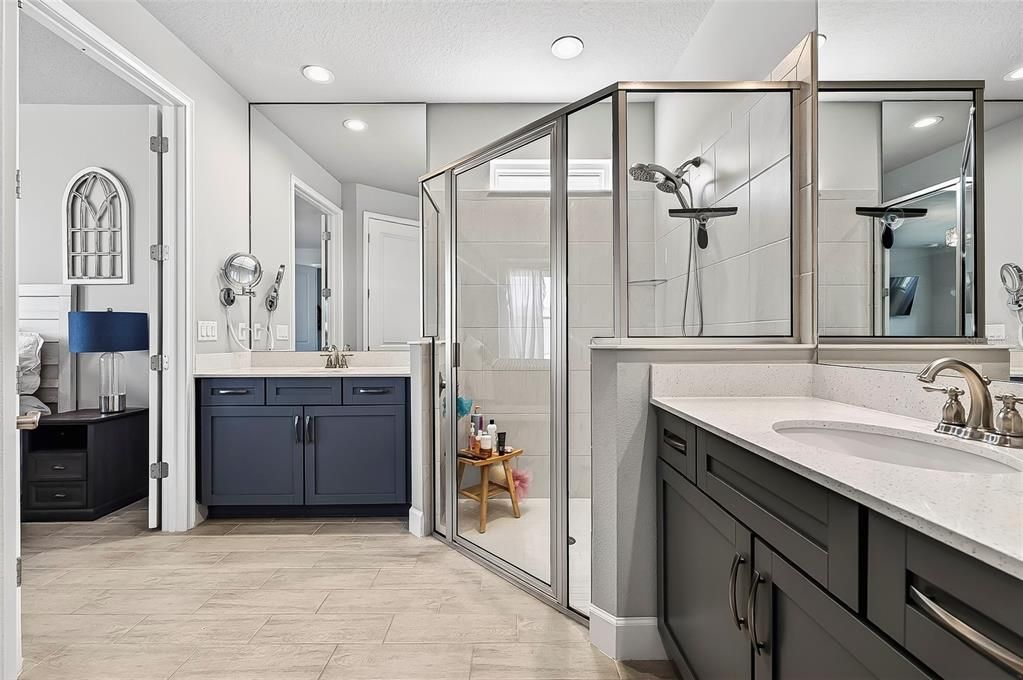 For Sale: $650,000 (4 beds, 3 baths, 3031 Square Feet)