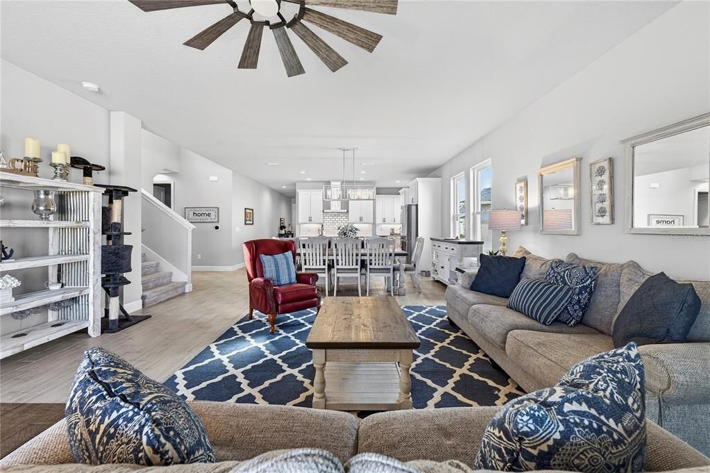 For Sale: $650,000 (4 beds, 3 baths, 3031 Square Feet)