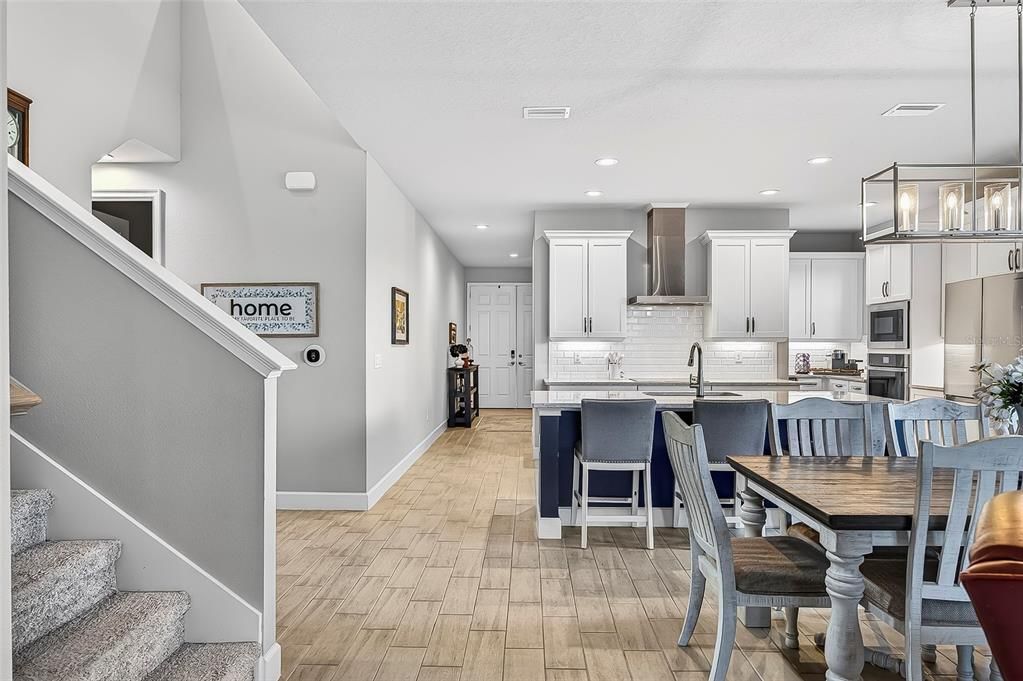 For Sale: $650,000 (4 beds, 3 baths, 3031 Square Feet)