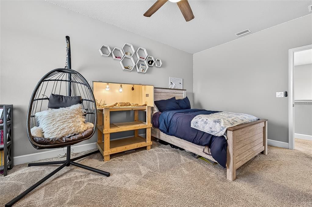 For Sale: $650,000 (4 beds, 3 baths, 3031 Square Feet)