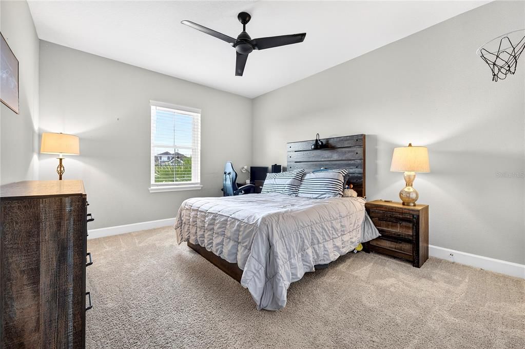 For Sale: $650,000 (4 beds, 3 baths, 3031 Square Feet)